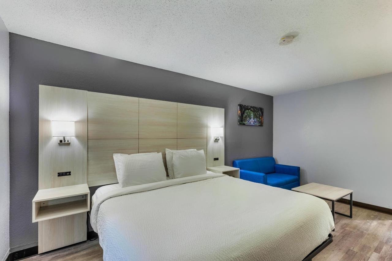 Days Inn By Wyndham Savannah Gateway I-95 Джорджтаун Экстерьер фото